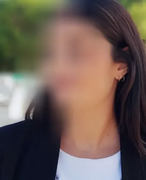 Debora, 33 anni
