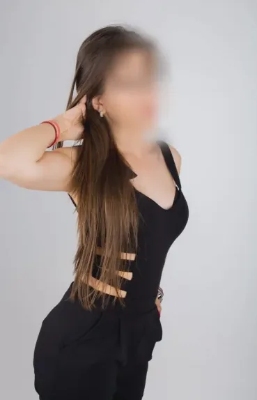 Manuela, 28 anni